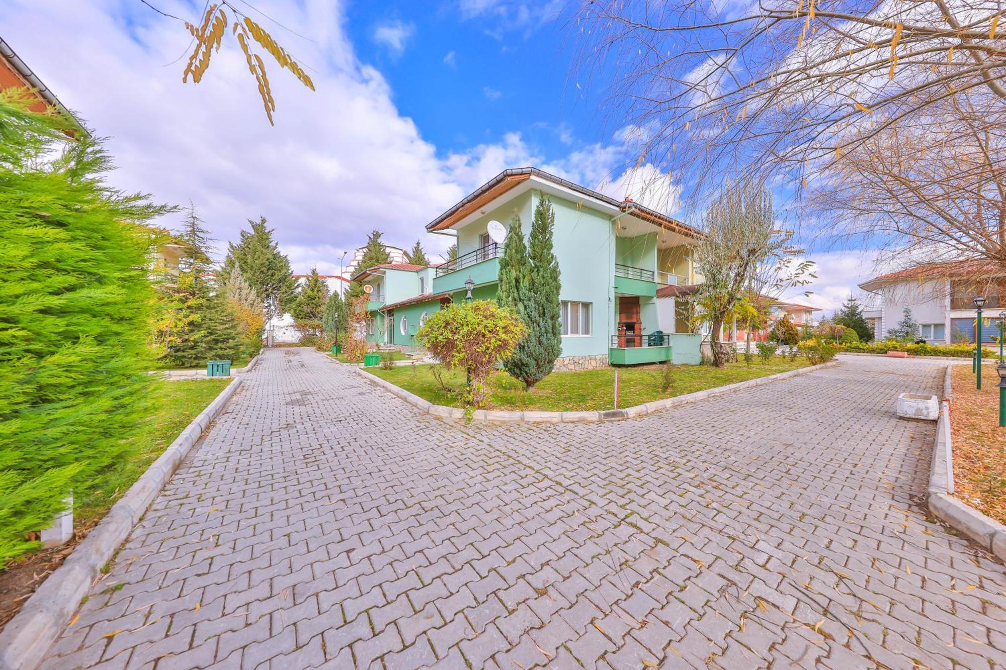 Afyon Dundar Thermal Villa Афион Екстериор снимка